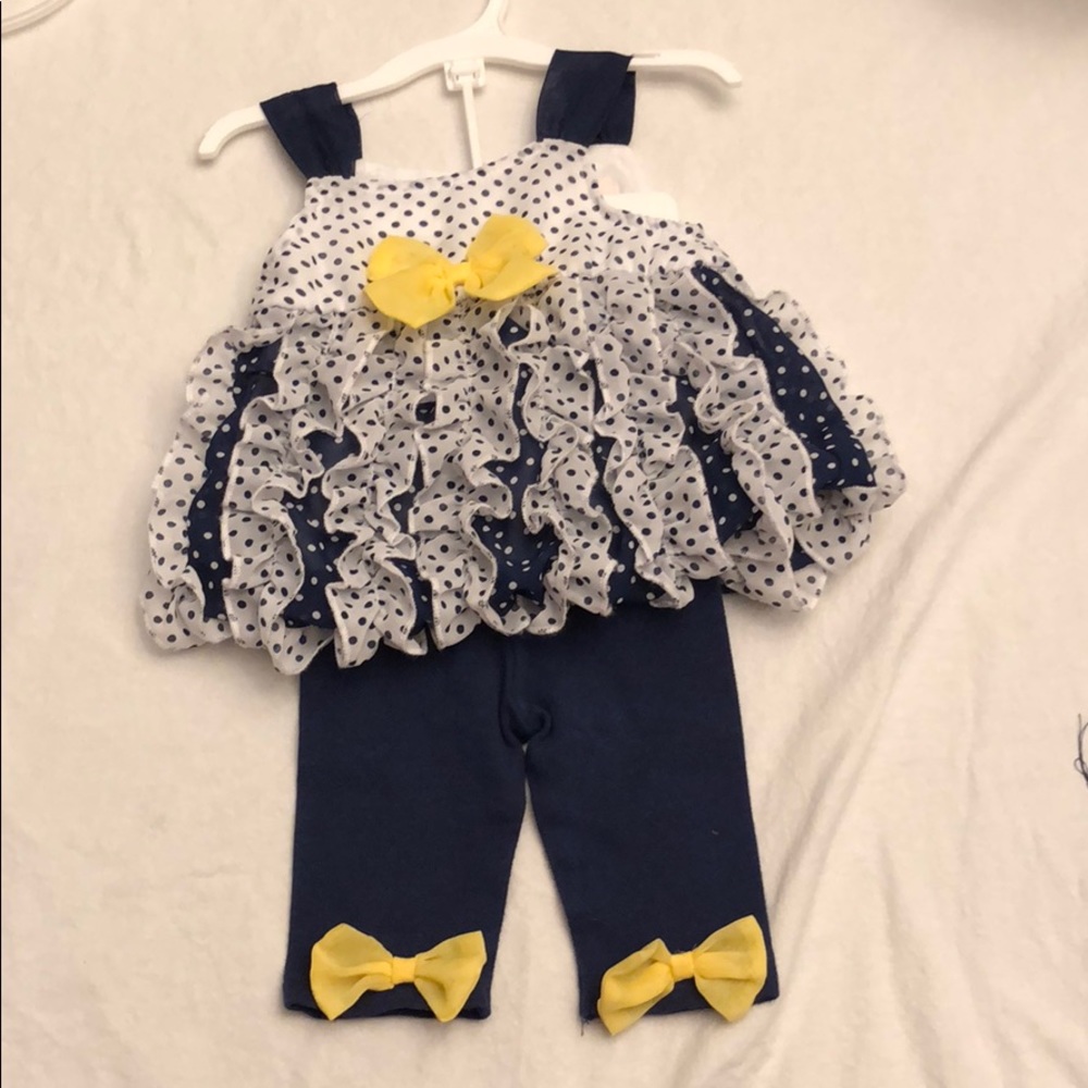 Little girl 6 month outfit